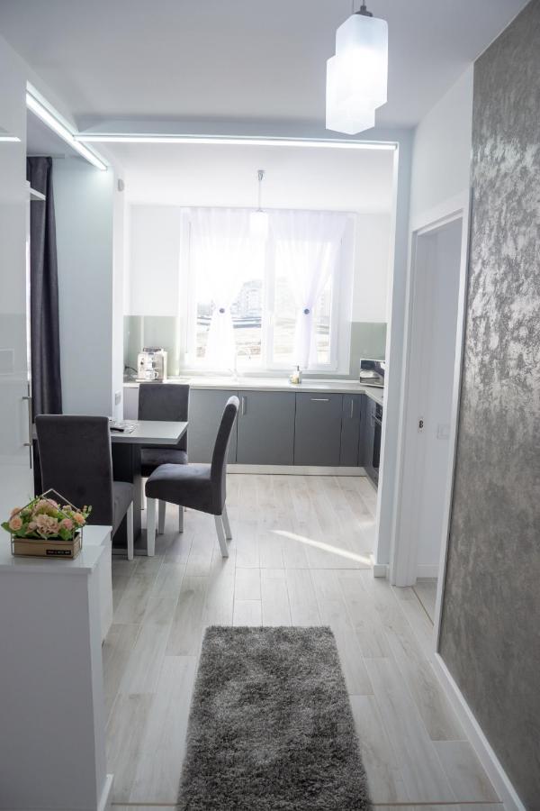 Gala Residence In Oradea Exterior photo